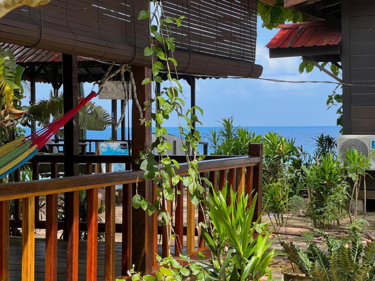 Swiss Cottage Tioman Kampong Ayer Batang Экстерьер фото