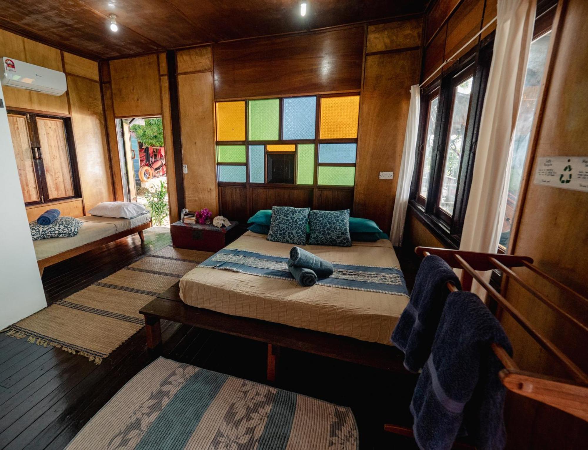 Swiss Cottage Tioman Kampong Ayer Batang Экстерьер фото
